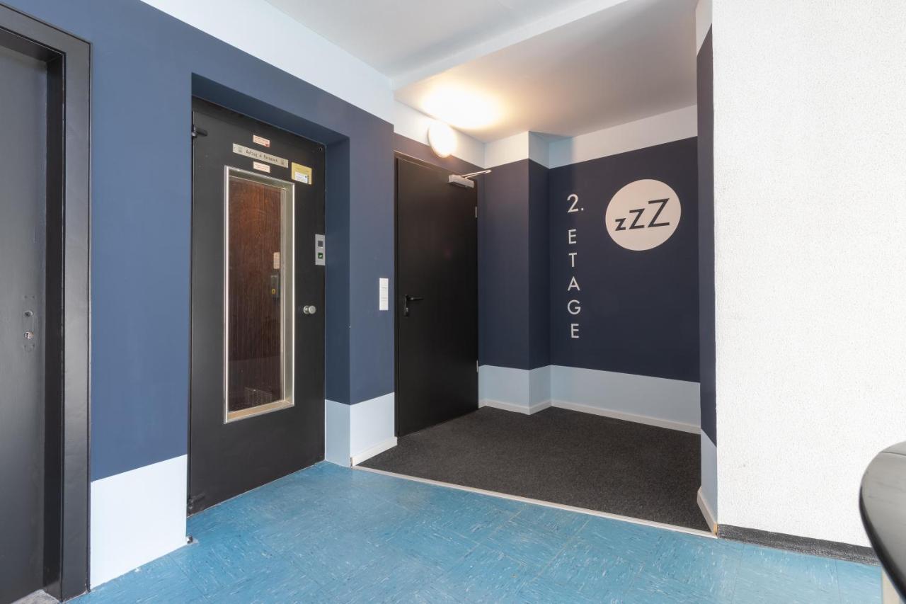 Zzzpace Smart-Hotel Bielefeld Zentrum Εξωτερικό φωτογραφία