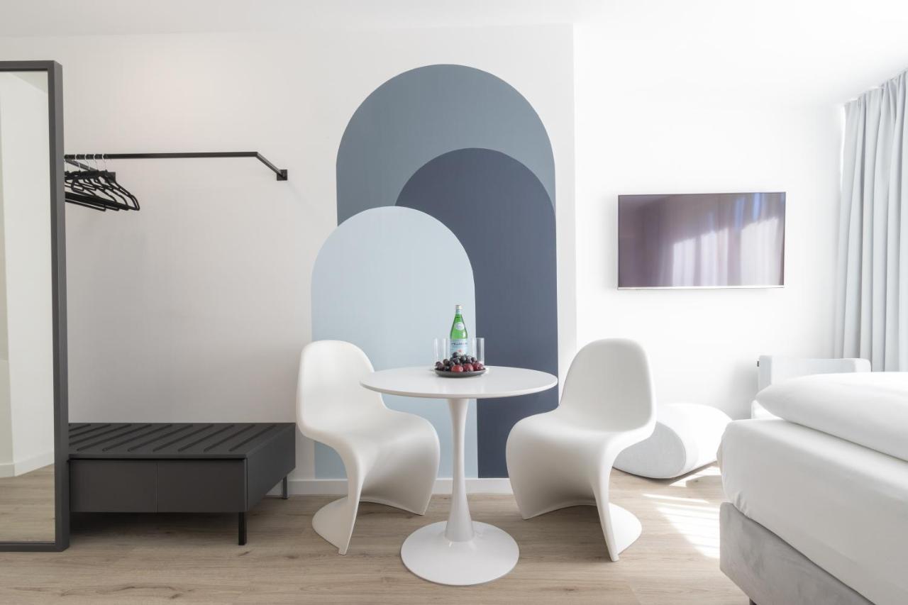 Zzzpace Smart-Hotel Bielefeld Zentrum Εξωτερικό φωτογραφία