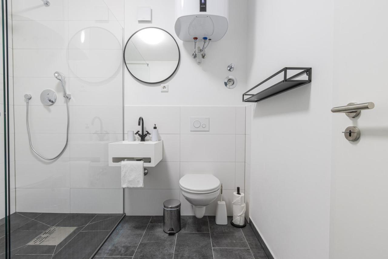 Zzzpace Smart-Hotel Bielefeld Zentrum Εξωτερικό φωτογραφία